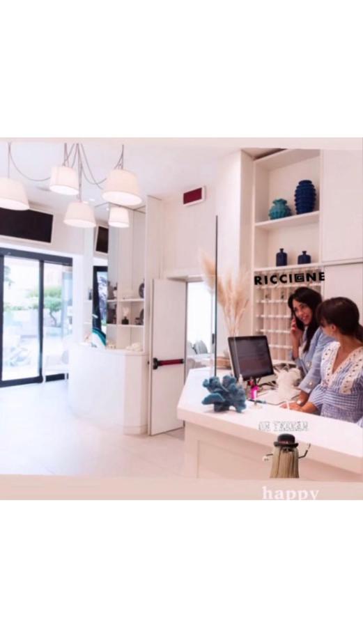 Apparthotel Ardea Riccione Ngoại thất bức ảnh