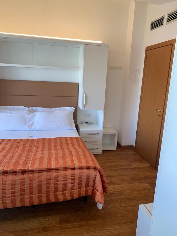 Apparthotel Ardea Riccione Ngoại thất bức ảnh