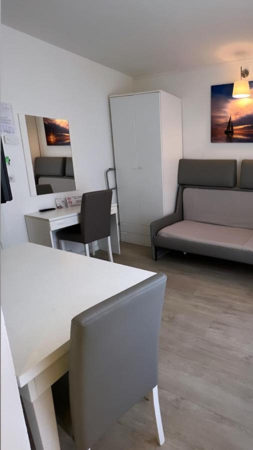 Apparthotel Ardea Riccione Ngoại thất bức ảnh