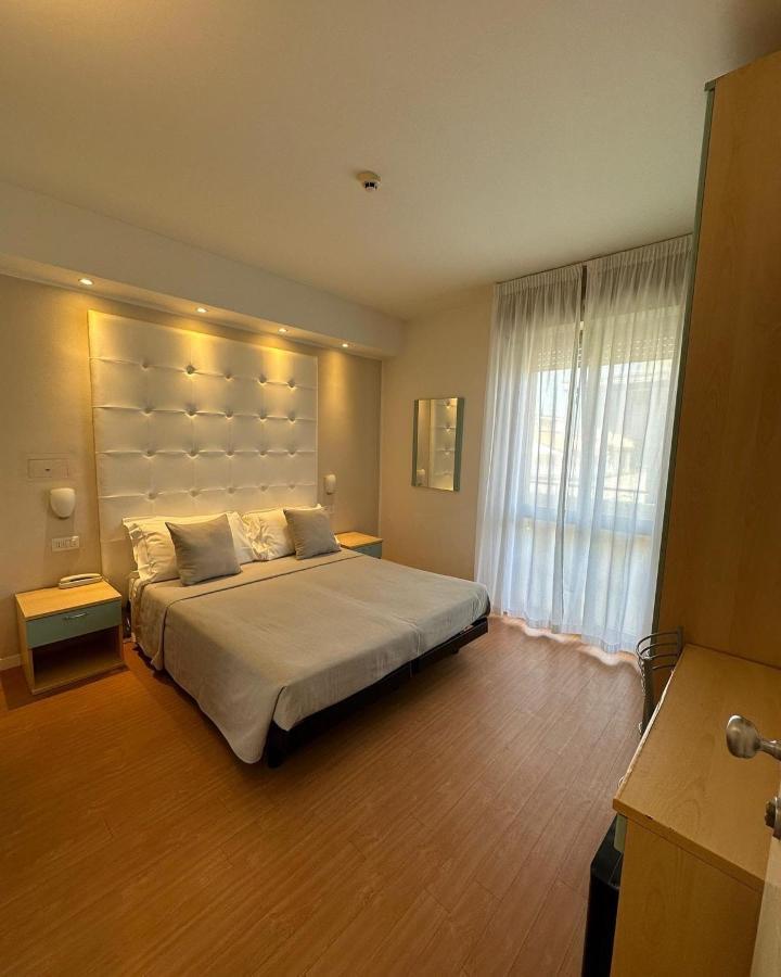 Apparthotel Ardea Riccione Ngoại thất bức ảnh